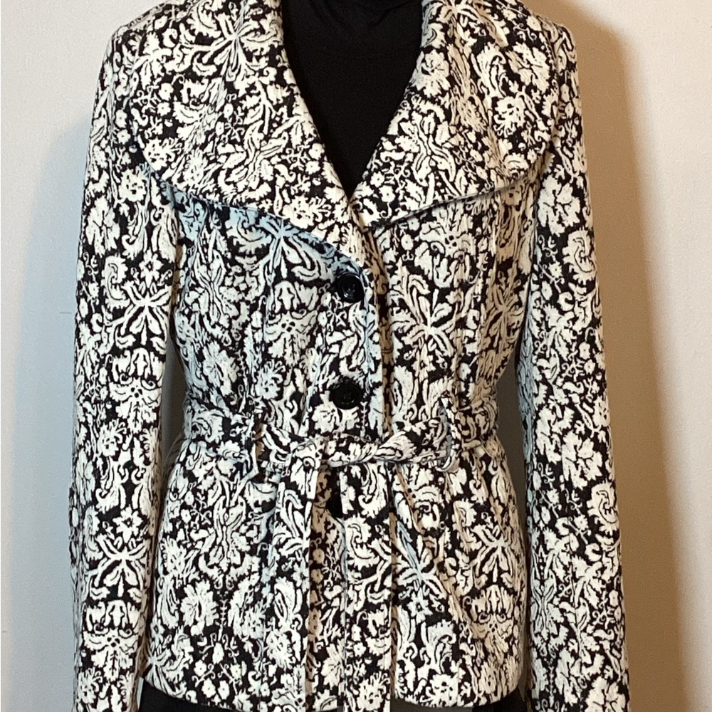SPRINGTIME WOMENS BUTTON DOWN JACKET W/WIDE COLLAR DRESS BARN SZ. MED